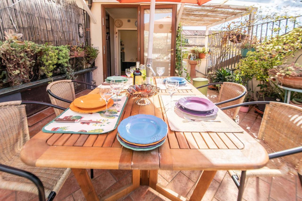 شقة Residenza Al Pavone Luxury With Terrace لوكا المظهر الخارجي الصورة